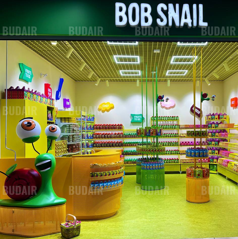 Крамниця Bob Snail в ТРЦ “Sky Park”