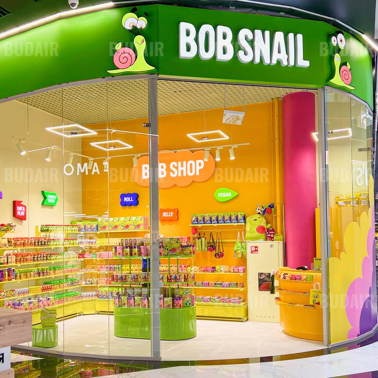 Крамниця Bob Snail в ТРЦ “Blockbuster Mall”